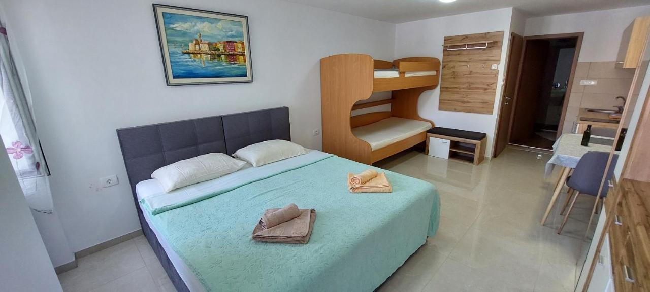 Apartmaji Jurcan Izola Exterior foto
